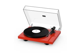 Pro-Ject Debut Carbon Evo Turntable - High Gloss Red
